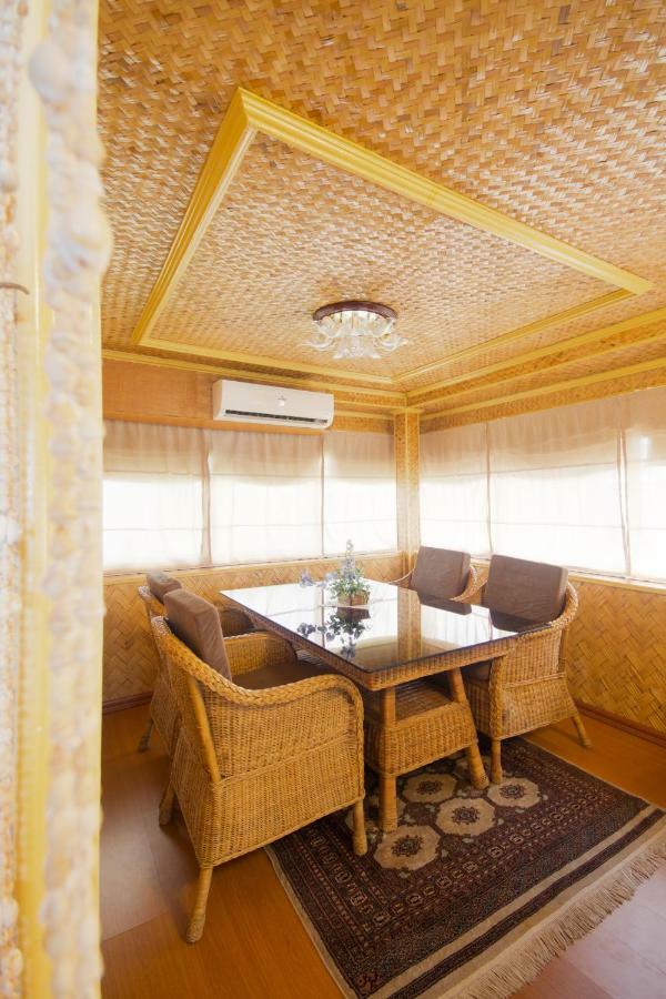 Foxy'S Beach Resort Сан-Висенте Экстерьер фото